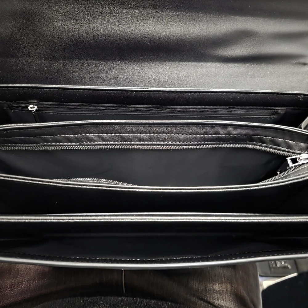 Brief Case Black Leather Men's Bag. 5 Pocket Case. Computer Carrier, Files, Leaf